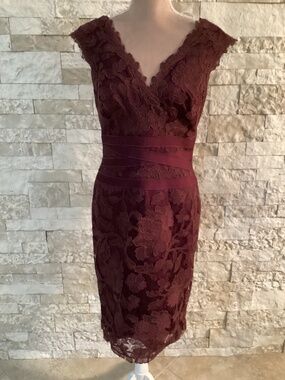 Tadashi Shoji V-Neck Embroidered Lace Sheath Dress